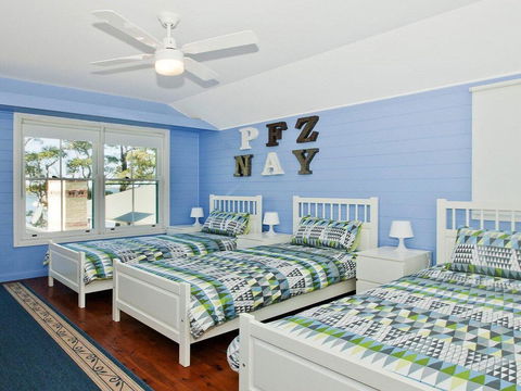Izba - Mediterranean Style Hideaway - Surfers Paradise Gold Coast 2