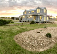 Jackaleah Farm Stay - Surfers Paradise Gold Coast