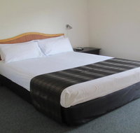 Jadon Place Holiday Apartments - Surfers Paradise Gold Coast