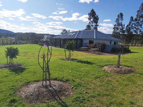 Jasmine Lodge - Surfers Paradise Gold Coast 2