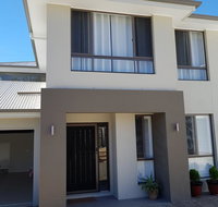 Jasper Place - Surfers Paradise Gold Coast