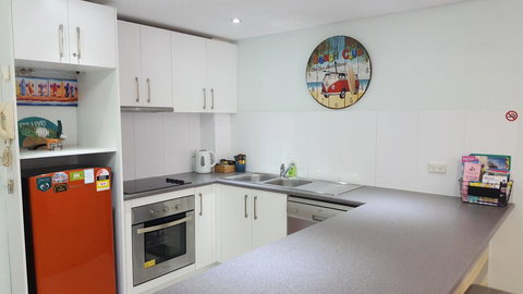 Jen's Place - Surfers Paradise Gold Coast 3