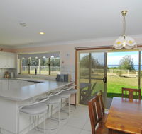 Jervis Bay Beachfront - Surfers Paradise Gold Coast