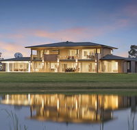 Jolong Park Club House - Surfers Paradise Gold Coast