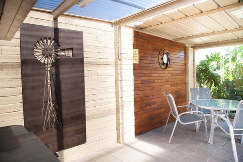 Junction Motel - Surfers Paradise Gold Coast 1