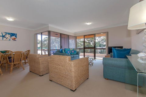 Kamilaroi, 6/58-60 Magnus Street - Surfers Paradise Gold Coast 1