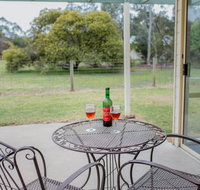 Karinya Cottage - Pet friendly country retreat - Surfers Paradise Gold Coast