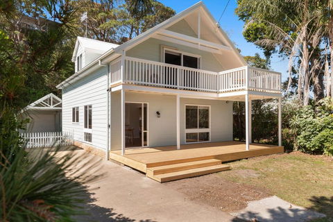 Kendall Cres 49 Burrill Lake - Surfers Paradise Gold Coast 0