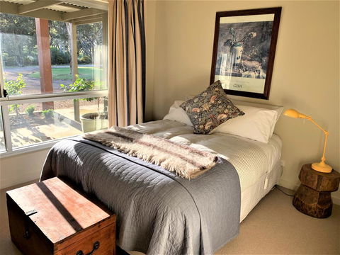 Kenwood Bank Vineyard Retreat - Surfers Paradise Gold Coast 3