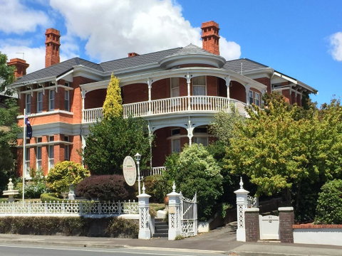 Kilmarnock House Edwardian Accommodation - Surfers Paradise Gold Coast 0