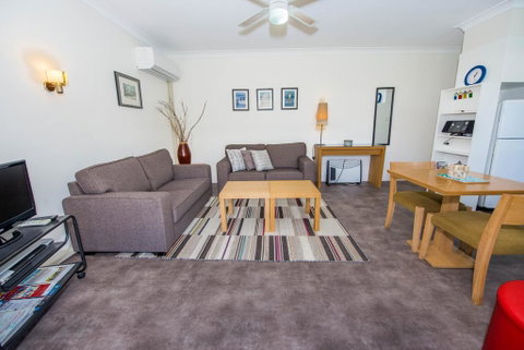 Kimbriki Unit 8 - Shoal Bay - Surfers Paradise Gold Coast 0