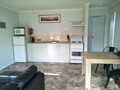 King's Point Retreat - Surfers Paradise Gold Coast 2