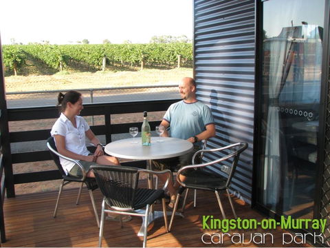 Kingston-on-Murray Caravan Park - Surfers Paradise Gold Coast 2