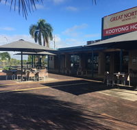 Kooyong Hotel - Surfers Paradise Gold Coast