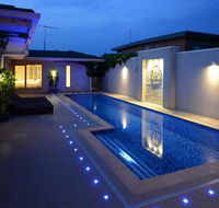 Kraimorie Large family beach house with pool superb water views pool and games room - Surfers Paradise Gold Coast