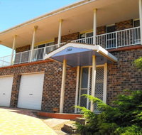 KULAROO HOUSE