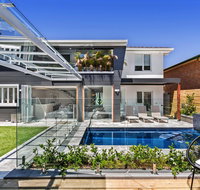 La Luna - Shoal Bay - Surfers Paradise Gold Coast