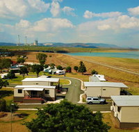 Lake Callide Retreat - Surfers Paradise Gold Coast