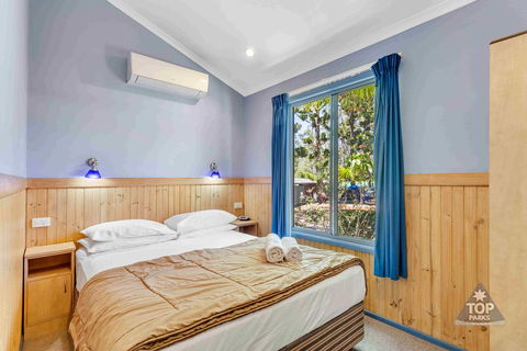 Lake Tinaroo Holiday Park - Surfers Paradise Gold Coast 1
