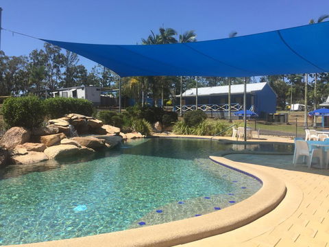 Lake Tinaroo Holiday Park - Surfers Paradise Gold Coast 0