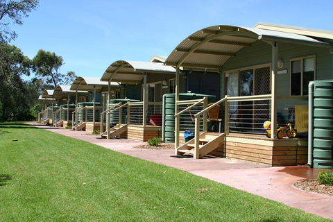 Lakesea Park - Surfers Paradise Gold Coast 2