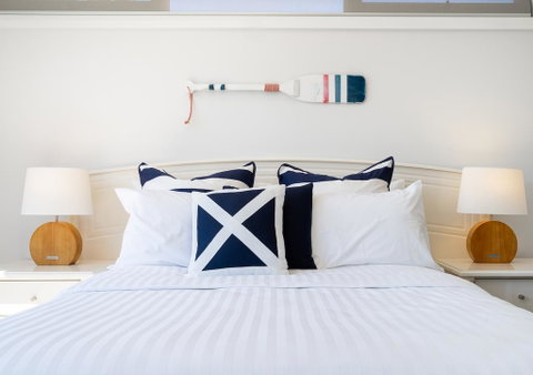 Latitude 38 South - Surfers Paradise Gold Coast 2