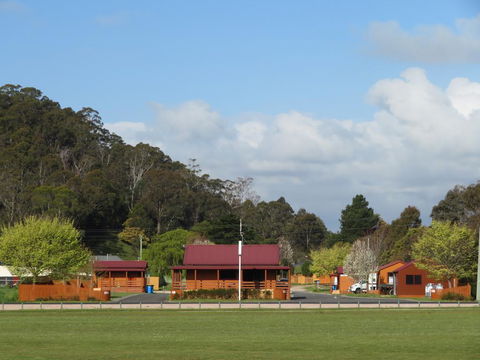 Latrobe Mersey River Cabin And Caravan Park - Surfers Paradise Gold Coast 0