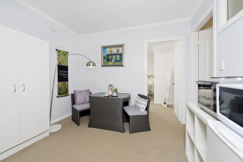 Laze Dayz At Lighthouse - Studio With Shared Pool - Surfers Paradise Gold Coast 1