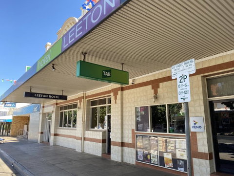 Leeton Hotel - Surfers Paradise Gold Coast 0