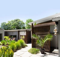 Lily Pad at Byron Bay - Surfers Paradise Gold Coast