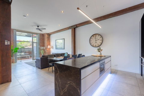 Luxury 3 Brm 2 Bath Woolstore Apt With Courtyard - Surfers Paradise Gold Coast 0
