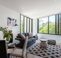 LUXURY APARTMENT / / MOMENTS TO LANE COVE VILLAGE - Surfers Paradise Gold Coast