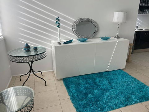 Luxury Apartment, Perfect Location - Surfers Paradise Gold Coast 1