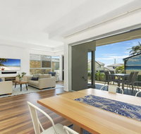 Luxury on Currumbin Beach - Surfers Paradise Gold Coast