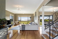 Book Clarence Point Accommodation Vacations Surfers Paradise Gold Coast Surfers Paradise Gold Coast
