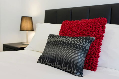 M5 Apartment In The Free Transit Zone West Perth - Surfers Paradise Gold Coast 2