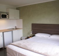 Mackay Motor Inn - Surfers Paradise Gold Coast