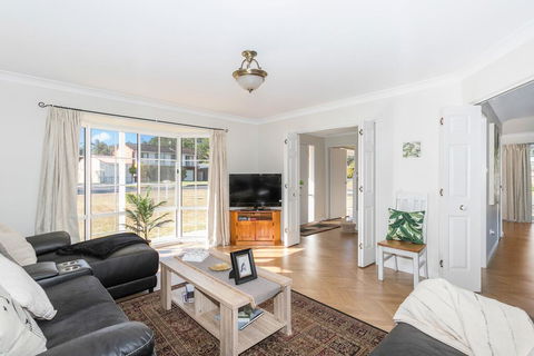 Macleay Street 23, Narrawallee - Surfers Paradise Gold Coast 0