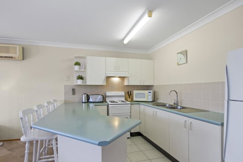 Malibu Magic Bawley Point - Surfers Paradise Gold Coast 1