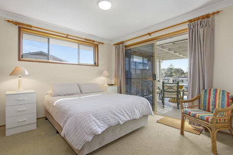 Malibu Magic Bawley Point - Surfers Paradise Gold Coast 3