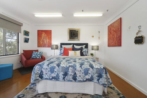 Marche Home Stay, Immaculate Presentation, Private & Relaxing - Surfers Paradise Gold Coast 3