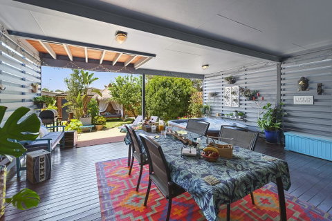 Marche Home Stay, Immaculate Presentation, Private & Relaxing - Surfers Paradise Gold Coast 0