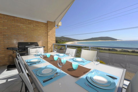 Marine Dr 2/68 - Fingal Bay - Surfers Paradise Gold Coast 1