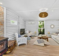 MARTHA COTTAGE - MT MARTHA - Surfers Paradise Gold Coast