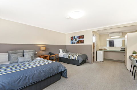 Melaleuca Motel - Surfers Paradise Gold Coast 3