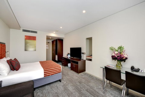 Mercure Centro Port Macquarie - Surfers Paradise Gold Coast 2