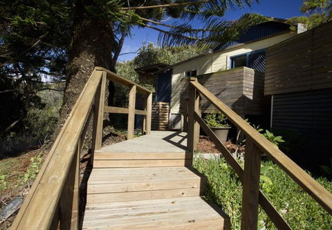 Mick's Beach Cottage - Seal Rocks Beachfront - Surfers Paradise Gold Coast 0