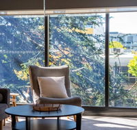 Midnight Apartments Accommodate Canberra - Surfers Paradise Gold Coast