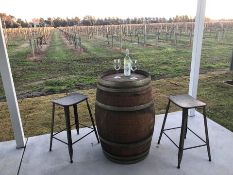 Milawa Vineyard Views - Guesthouse 1 - Surfers Paradise Gold Coast 0