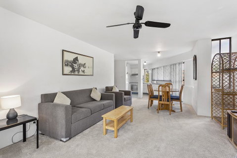 Mistral Court, Unit 7/17 Mistral Close - Surfers Paradise Gold Coast 2